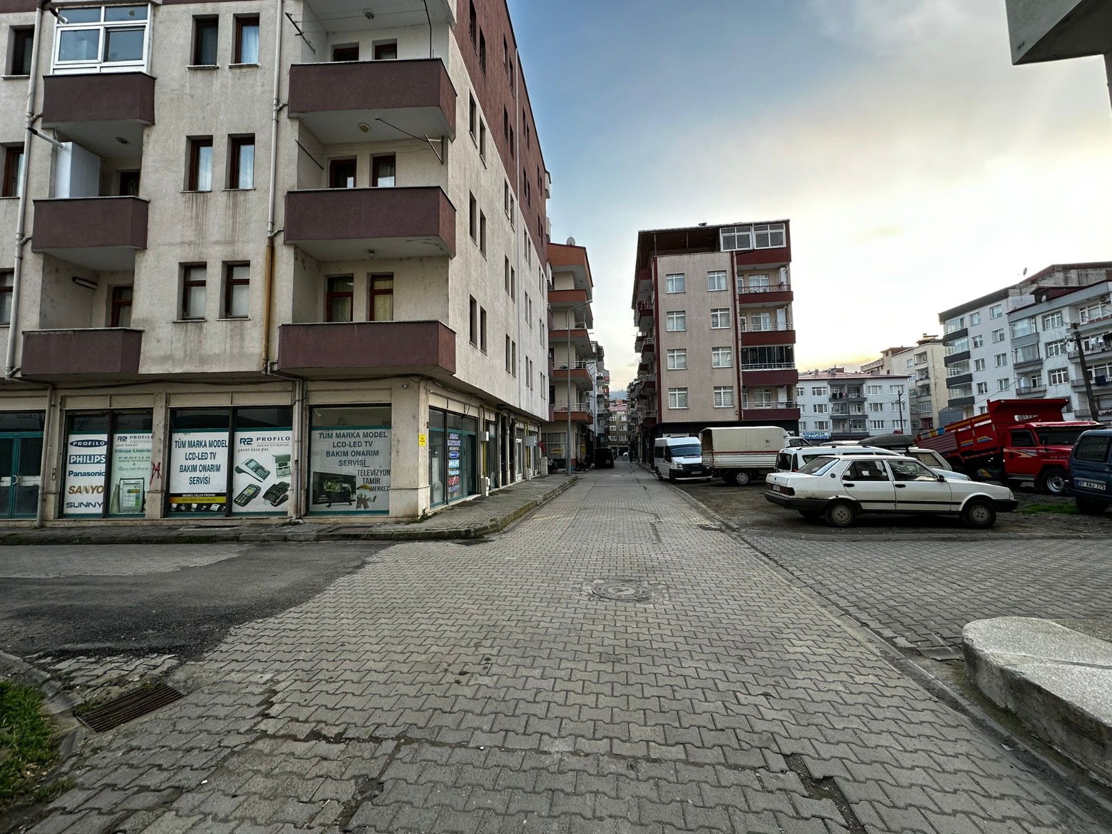 MABEL'DEN FATİH MAHALLESİ ÇARŞI MERKEZİNDE SATILIK 180 M2 DÜKKAN